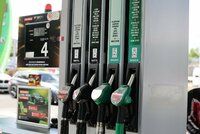 Končí vládní strop: Nafta skokově zdraží až o 8 Kč?! Ekonomové popsali možný vývoj