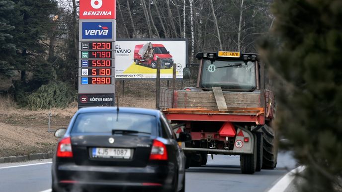 Ceny pohonných hmot se zvedly po ruské invazi na Ukrajinu
