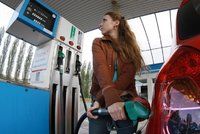 Benzin a nafta v Česku zlevnily. Nejlevněji natankujete na Ostravsku