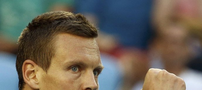 Je to tam! Tomáš Berdych porazil Španěla Roberta Bautistu po boji 4:6, 6:4, 6:3, 1:6 a 6:3