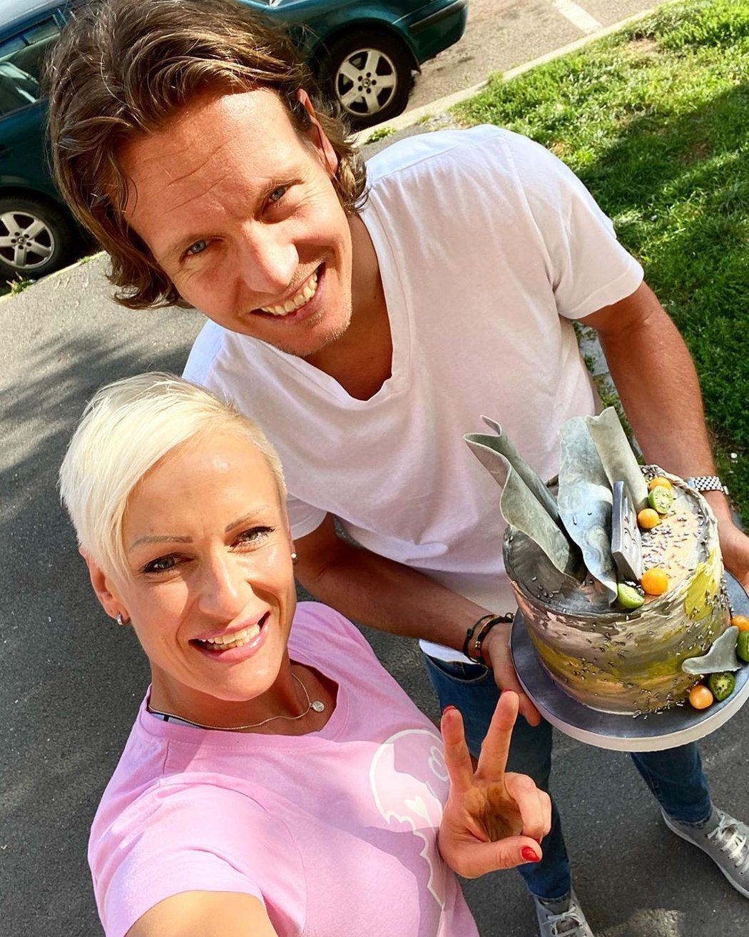 Tomáš Berdych a hvězda kulinářské show Iva Sarauerová