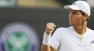 Berdych je v semifinále Wimbledonu! Djokovič mu vzdal, čeká ho Federer