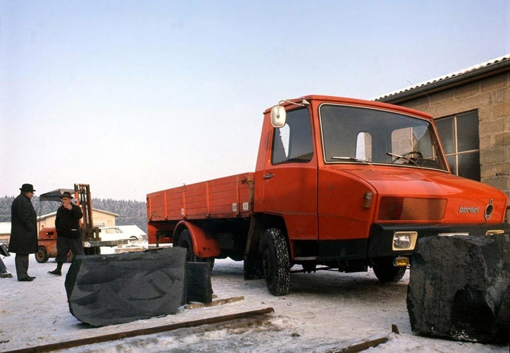 Berliet Stradair