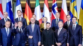 Tucet evropských lídrů plus Američané slíbili Zelenskému záruky (15. 12. 2025).