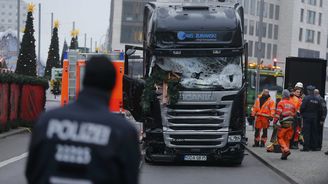 Berlínská policie zadržela špatného muže, pachatel stále uniká a může být ozbrojen, tvrdí Die Welt