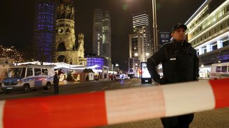 Italští policisté zastřelili pravého atentátníka z Berlína, oznámil Islámský stát