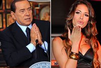 Berlusconiho svět: Teenagerky v osobním harému!