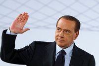 Sbohem a ámen: Berlusconi by mohl podat demisi už dnes večer!