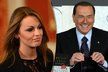 Silvio Bserlusconi, politik a mediální magnát, v televizní talk show oznámil, že se zasnoubil se svou o 49 let mladší přítelkyní Franceskou Pascaleovou.