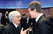 Bernie Ecclestone a Sebastian Vettel (vpravo).