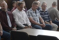 Berounští strážníci před soudem: Odpouštěli přestupky policistům