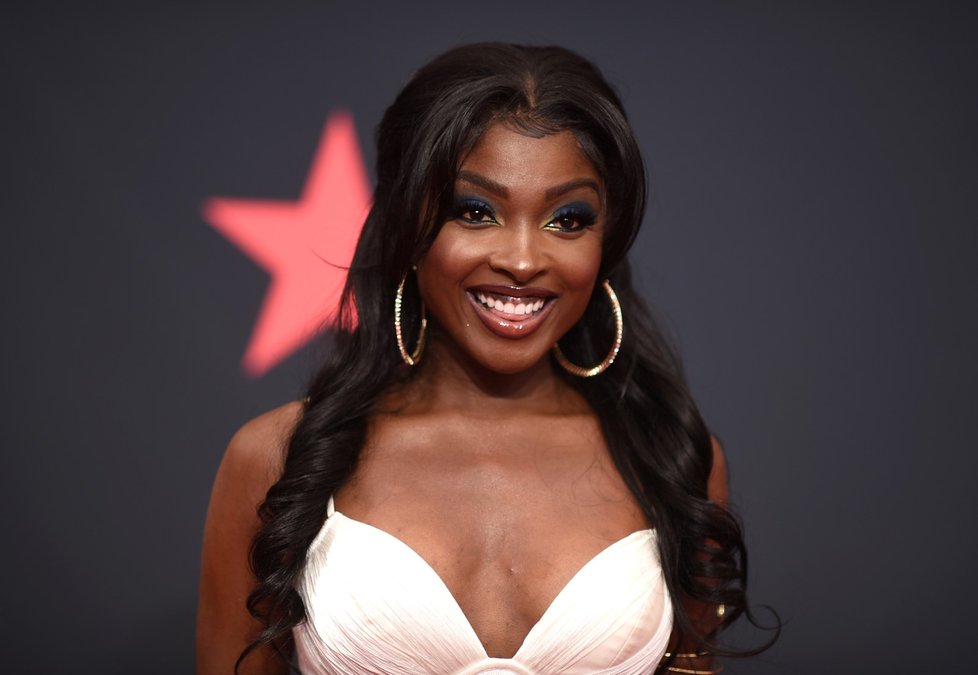 BET Awards 2022: Loren Lott