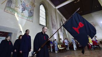 Spojené státy omylem místo na Húsie provedly útok na husity. Ti slibují odvetu a stavějí vozové hradby