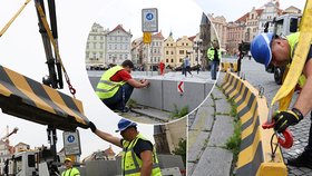 Veřejnost kritizuje nové žulové kvádry, které po třech letech nahradily betonové bloky na Staroměstském náměstí