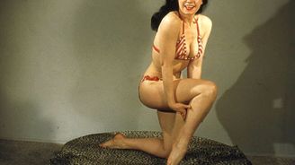 Bettie Page: Královna pin-upu a idol ženské krásy 50. let minulého století