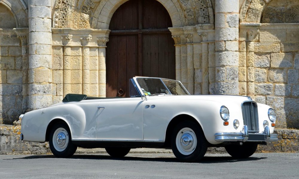 V roce 1953 postavil Beutler luxusní čtyřmístný kabriolet na bázi Jaguaru Mark VII.