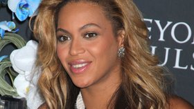 Zpěvačka Beyonce smutní kvůli rozvodu rodičů