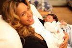 Šťastná matka Beyonce