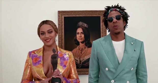 Při přebírání ceny BRIT Awards v roce 2019 vzdali Beyoncé a Jay-Z hold Meghan Markle.