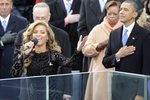 Beyoncé zklamala miliony fanoušků. Americkou hymnu zazpívala údajně na playback.