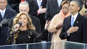 Beyoncé zklamala miliony fanoušků. Americkou hymnu zazpívala údajně na playback.