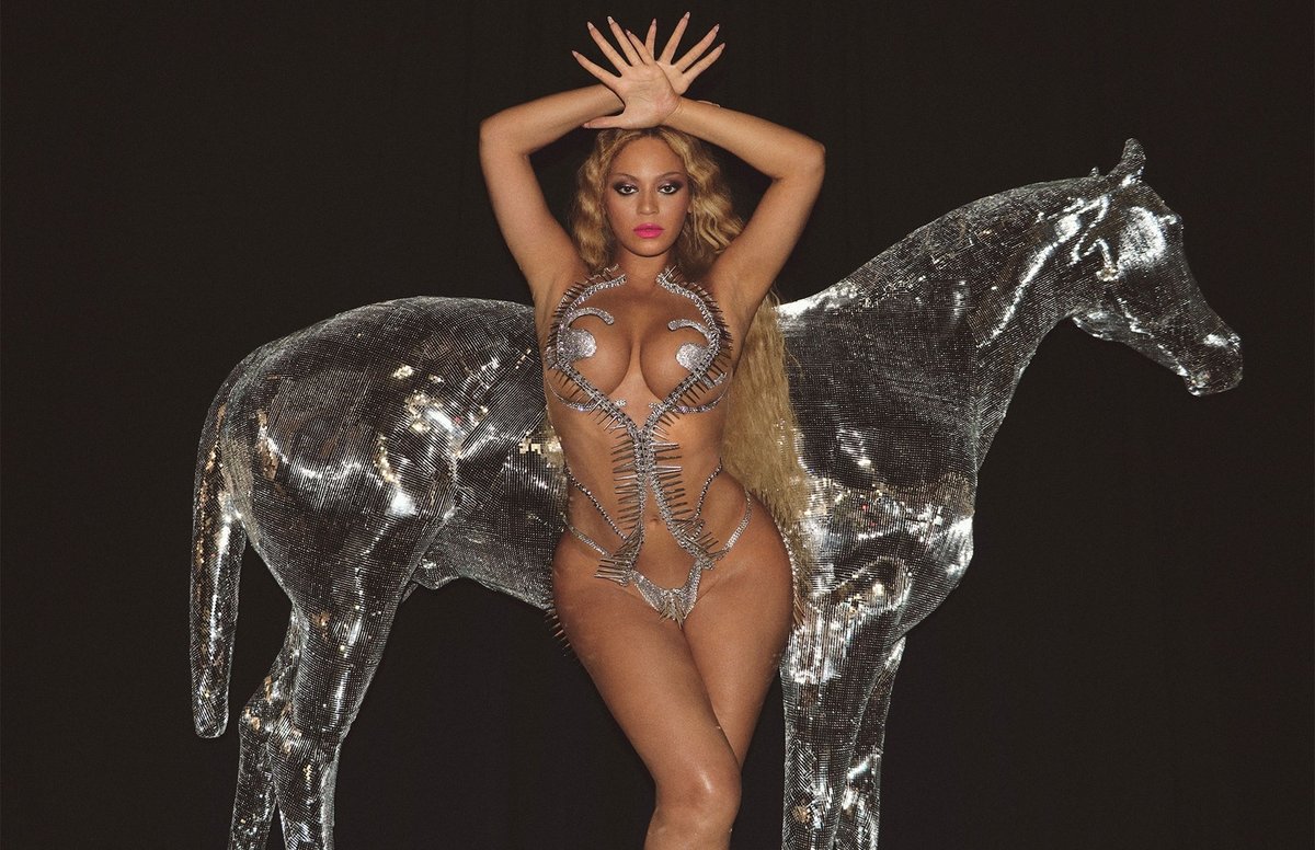 Sexy fotky Beyoncé k albu Renaissance.