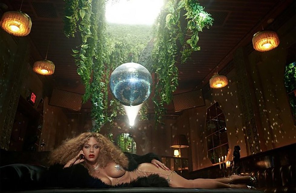 Sexy fotky Beyoncé k albu Renaissance