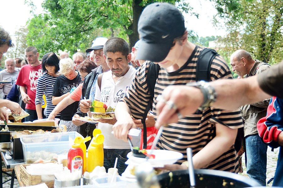 Piknik pro lidi bez domova