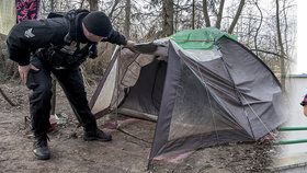 Bezdomovci v centru i na okraji Prahy: Jaký je mezi nimi rozdíl? Odlišuje je přístup k životu, tvrdí streetworker Martin