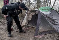 Bezdomovci v centru i na okraji Prahy: Jaký je mezi nimi rozdíl? Odlišuje je přístup k životu, tvrdí streetworker Martin