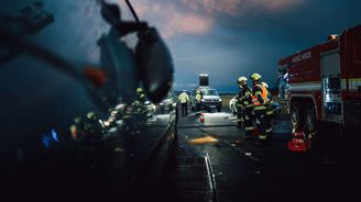 Zastavený orloj v Praze. Smrtka odbila 130krát, za každou oběť loňských nehod kvůli nepřiměřené rychlosti Zastavený orloj v Praze. Smrtka odbila 130krát, za každou oběť loňských nehod kvůli nepřiměřené rychlosti