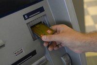 Spořitelna na Horňácku končí, uzavření zrychlily výpady zlodějů