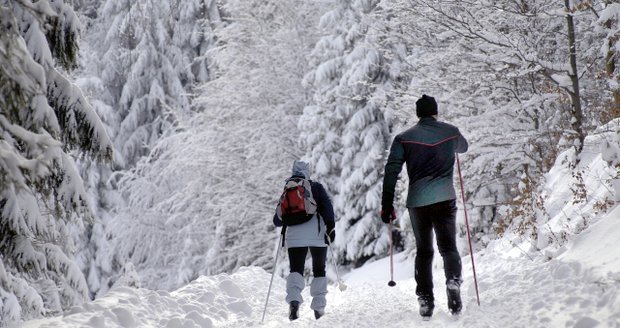 Zlomeniny, dehydratace, kolaps? Chraňte na běžkách svůj život a zdraví