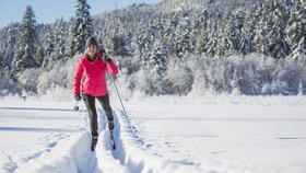 Oblíbené zimní sporty: Kolik spálí kalorií? A 3 pravidla správného pohybu!