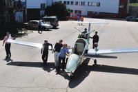 Unikátní projekt: Bezpilotní letoun vyvinuli čeští studenti!