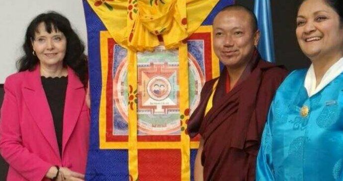 Pavla Gomba, Lopon Kinley Penjor a Rushnan Murtaza v Praze