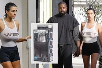 Kanyeho Bianca opět v akci: »Vlhké« tričko a šortky s otvorem na umělý penis!