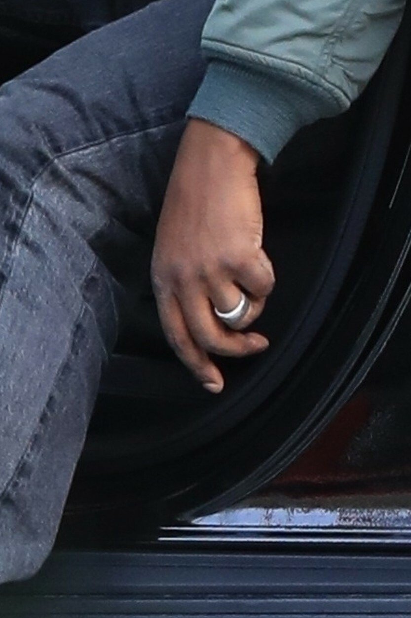 Kanye West s prstýnkem