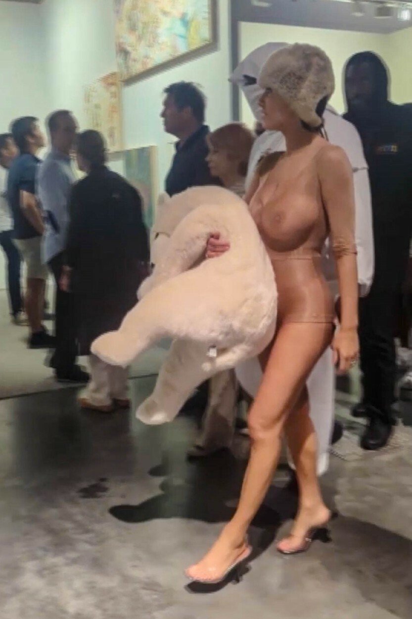 O druhé adventní neděli si Bianca Censoriová a Kanye West vyšli na veletrh současného umění Art Basel v Miami.