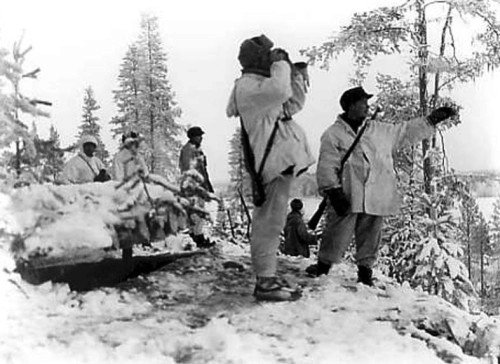 Finové sledují ruské manévry krátce před vypuknutím zimní války.