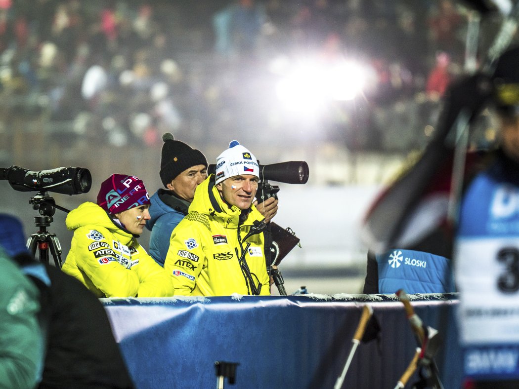 Kateřina Emmons sledovala závod po boku trenéra Zdeňka Vítka