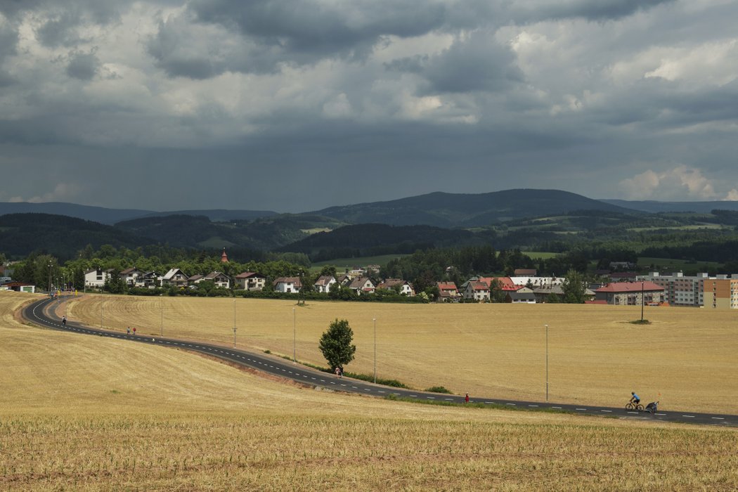 V Jilemnici otevřeli biatlonový areál Hraběnka. Jeho modernizace a dostavba  stála 76 milionů korun. 