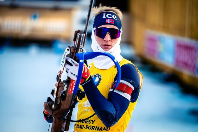 Norové chrání biatlonisty po úmrtí Bakkena (†27). Lídr SP vynechá Oberhof, pomáhá psycholog Norové chrání biatlonisty po úmrtí Bakkena (†27). Lídr SP vynechá Oberhof, pomáhá psycholog