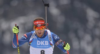 Šlesingr byl ve sprintu na 10 km čtrnáctý, kraloval Martin Fourcade