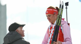 Bývalý šéf biatlonu. Vadil Soukalové, přiznal kontakt s prostitutkou: Podivné výmluvy Bývalý šéf biatlonu. Vadil Soukalové, přiznal kontakt s prostitutkou: Podivné výmluvy