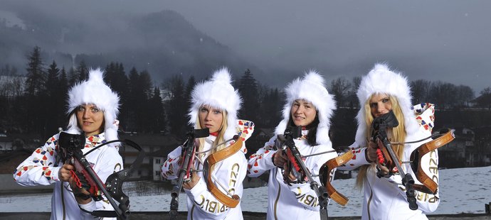 České biatlonistky před olympiádou v Soči: Jitka Landová, Eva Puskarčíková, Veronika Vítková, Gabriela Soukalová