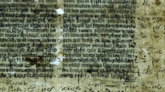 V první tištěné Bibli na světě byly objeveny dosud utajené poznámky 