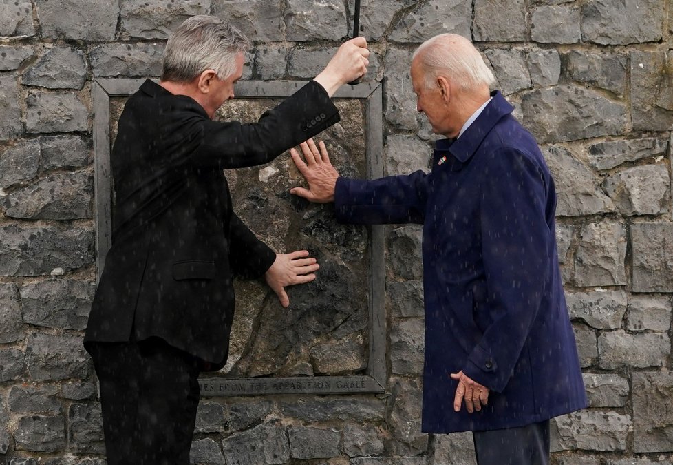 Americký prezident na poutním místě Knock Shrine v hrabství Mayo