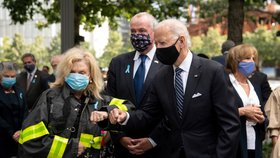 Biden a Pence si v New Yorku připomněli oběti útoků z 11. září (11. 9. 2020)