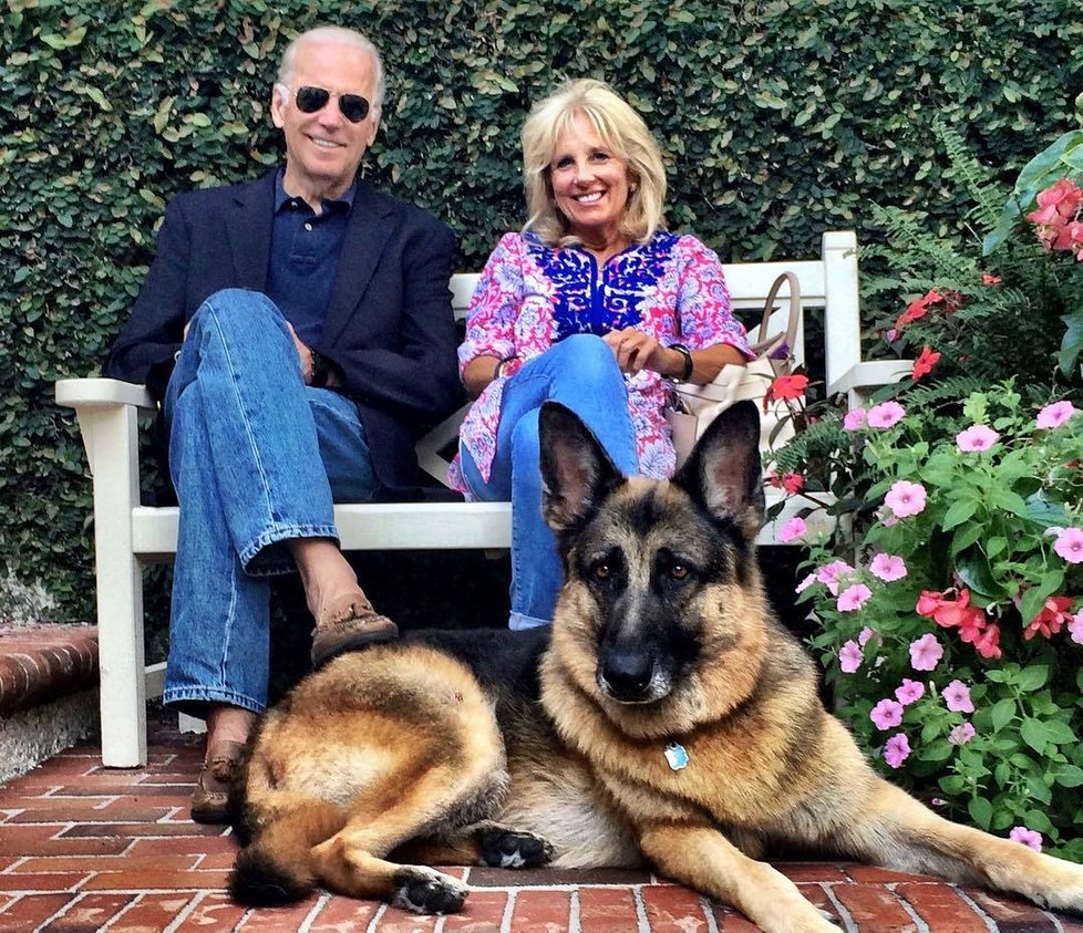 Bidenova rodina vlastní dva německé ovčáky Majora a Champa
